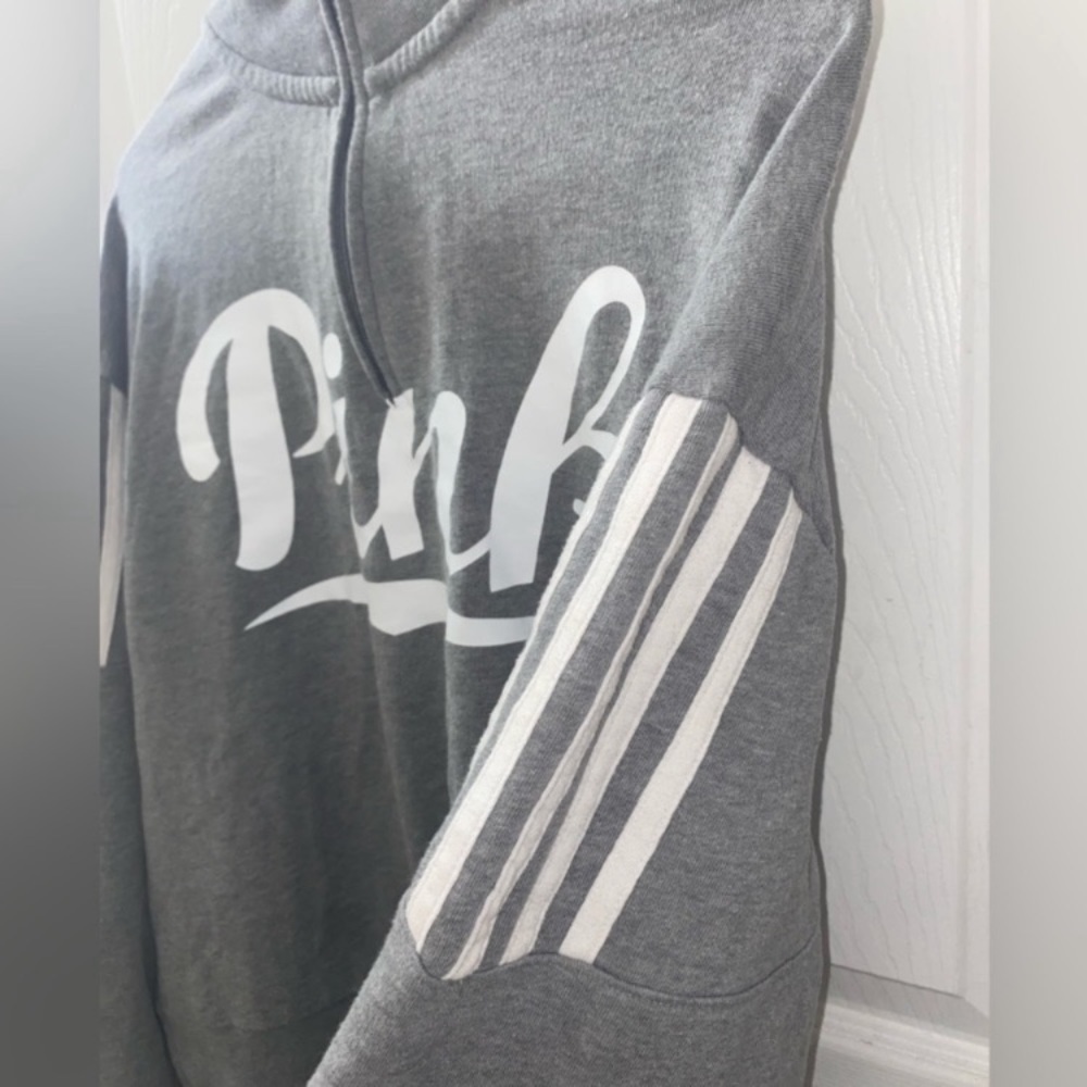 PINK Victorias Secret Woman’s 1/4 Zip Pullover Sweatshirt XS Gray White Stripes - Picture 6 of 12